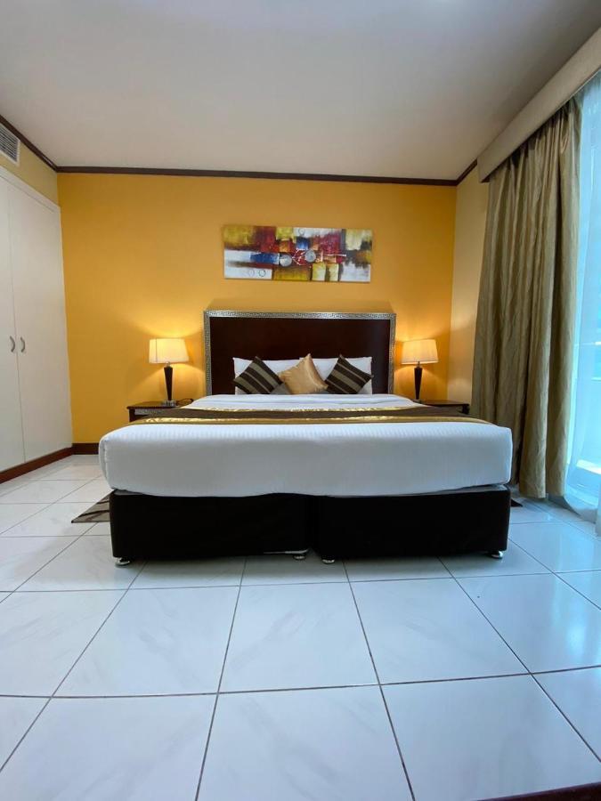 Desert Rose Hotel Apartments Дубай Экстерьер фото