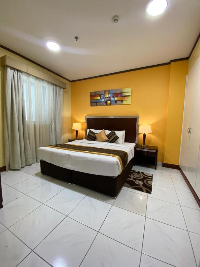 Desert Rose Hotel Apartments Дубай Экстерьер фото
