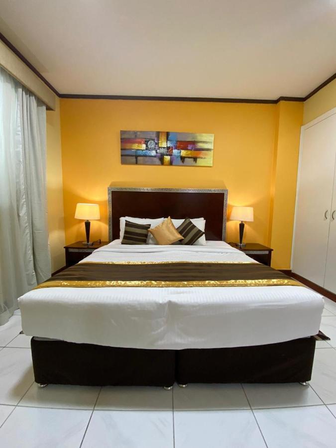 Desert Rose Hotel Apartments Дубай Экстерьер фото