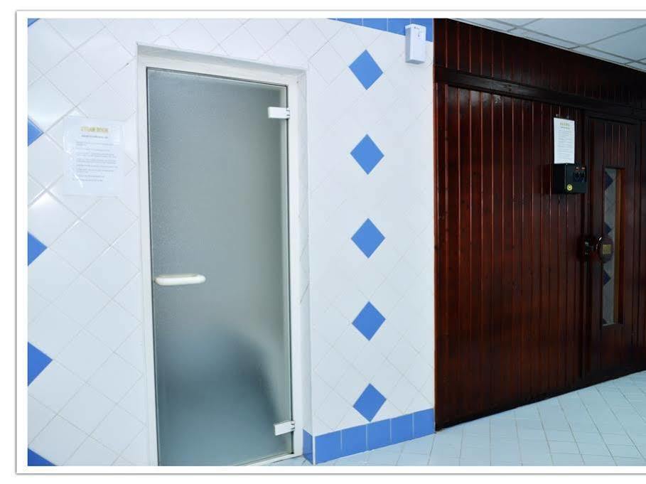 Desert Rose Hotel Apartments Дубай Экстерьер фото