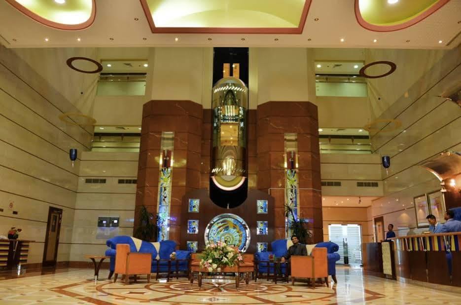 Desert Rose Hotel Apartments Дубай Экстерьер фото
